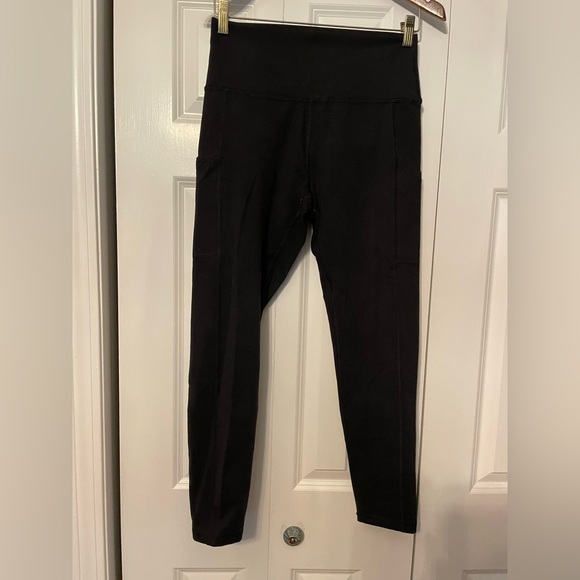 Aerie Classic Black Leggings - Picture 1 of 4